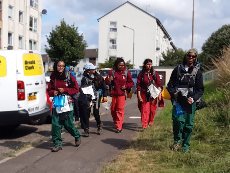young female people walkingnew
